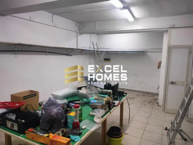 Нерухомість у Attard