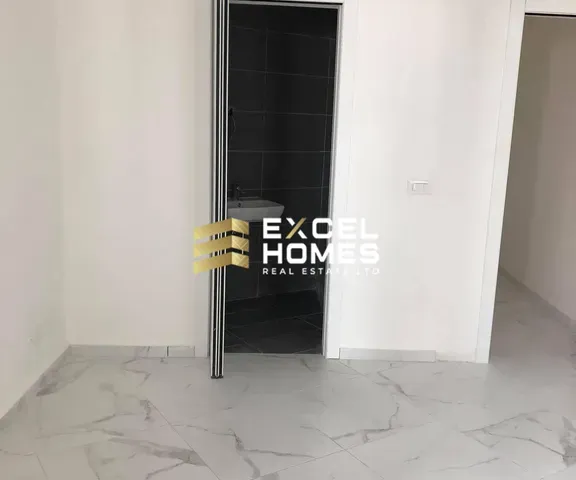 Нерухомість у Swieqi