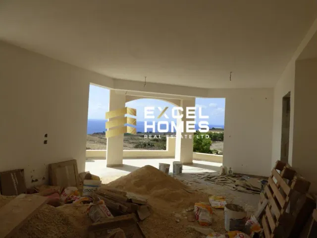 Property at San Lawrenz