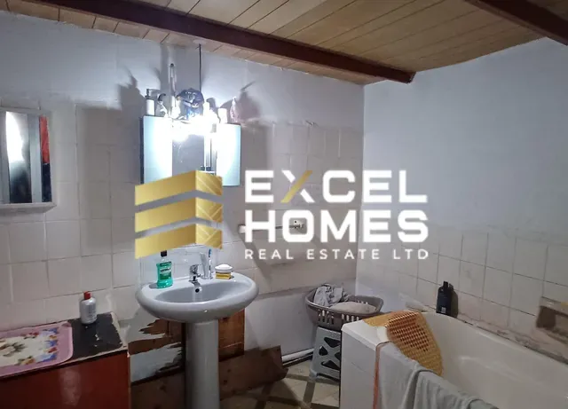 Property at Birżebbuġa