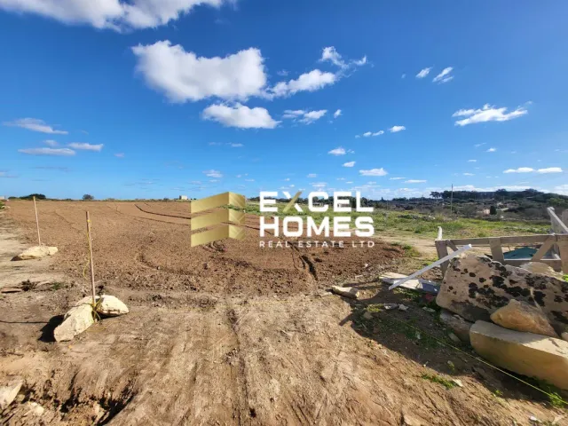 Недвижимость в Siġġiewi