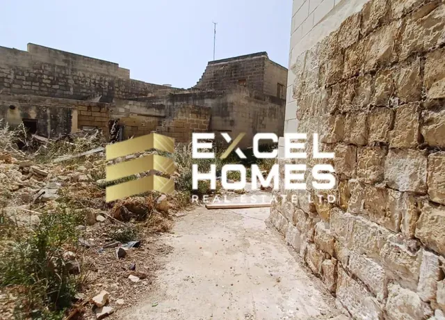 位于Żabbar的房产