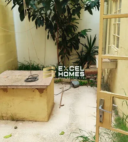 Property at Birżebbuġa