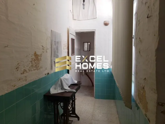 Property at San Lawrenz