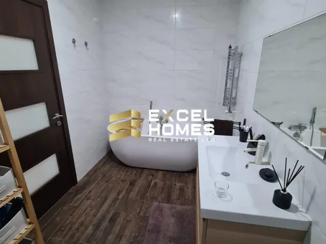 Property at Birżebbuġa