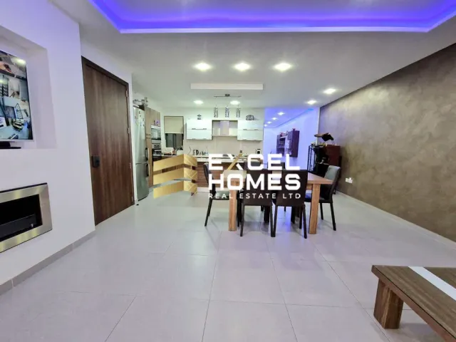 位于Xgħajra的房产