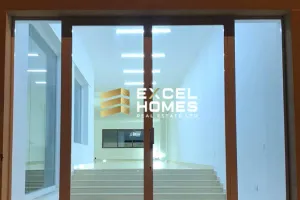 commercial for rent in Fort Chambray, Għajnsielem, Malta