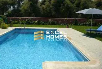 位于Iklin的房产