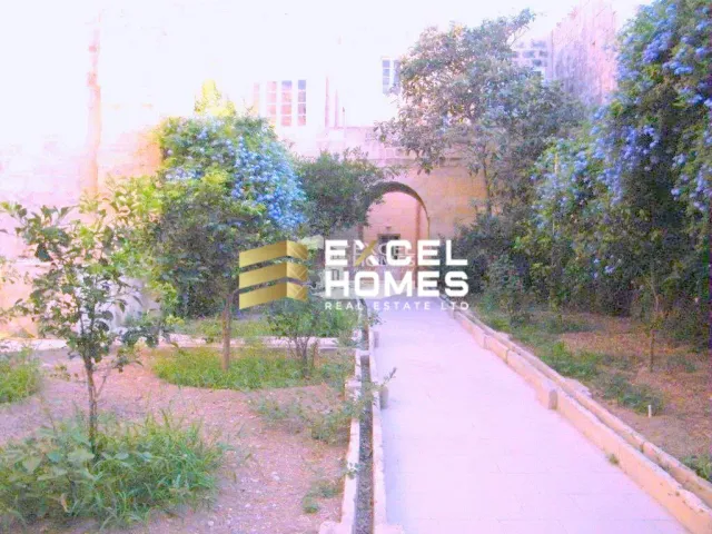 Palazzo in Attard