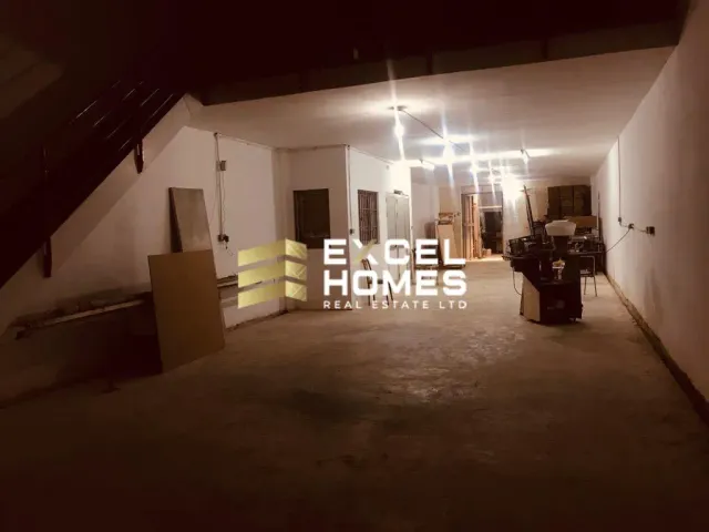 Нерухомість у Qormi