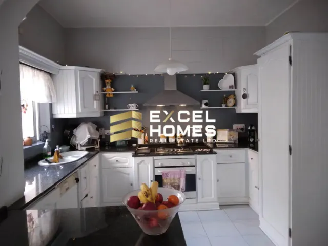 Property at Birżebbuġa