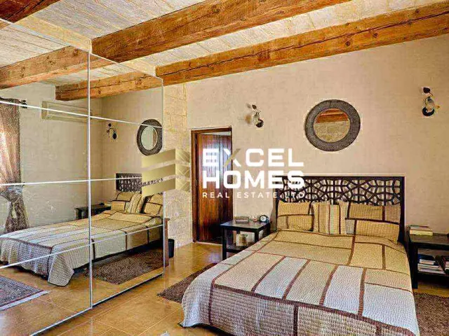 Property at Żebbuġ