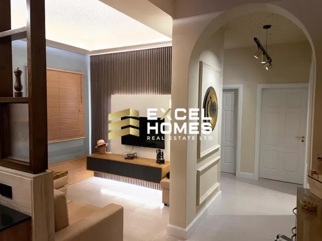 Нерухомість у Munxar