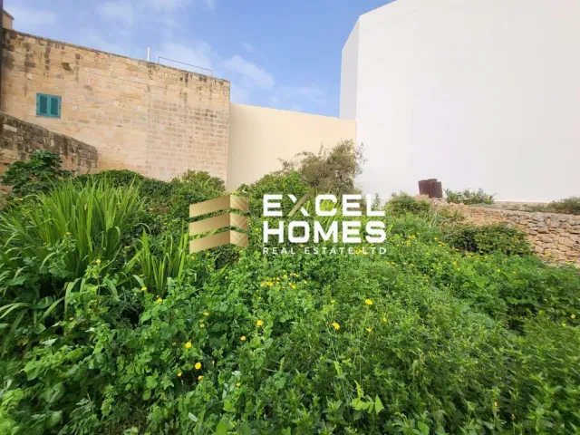 Нерухомість у Qrendi