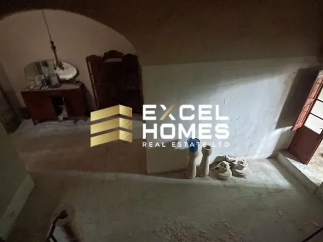 Property at Għajnsielem